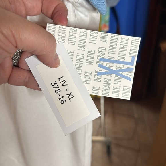 NWT Lularoe Liv Aloha Summer Pineapple Size XL - Picture 4 of 5